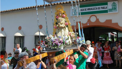 Parla se viste de fiesta para celebrar la Romería del Rocío