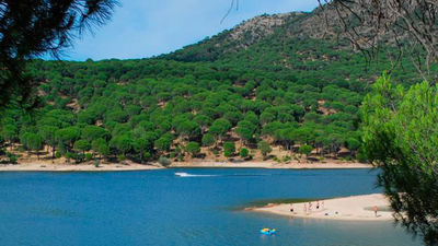 Madrid aconseja extremar la precaución durante el baño en playas naturales