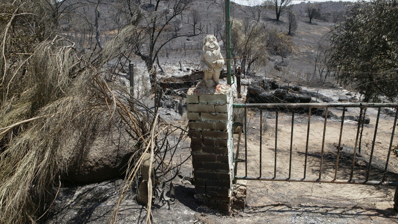 Apagados los principales focos en Peña Cenicientos