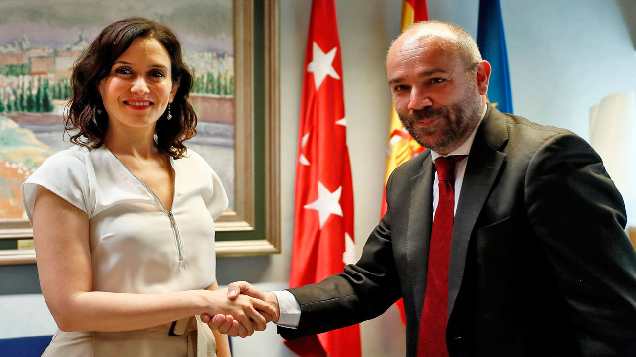 A favor y en contra de tener en Madrid un debate de investidura sin candidato