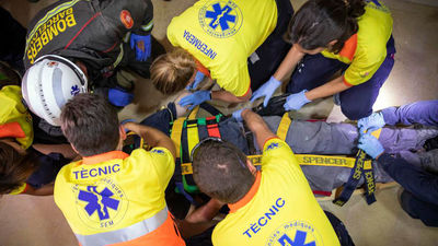 Fallece  un hombre de 47 años cuando se bañaba  en una playa de Barcelona