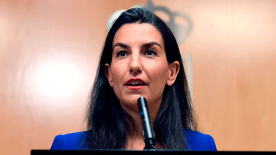 Monasterio condiciona su apoyo  a que Rivera y Casado se reúnan con Abascal