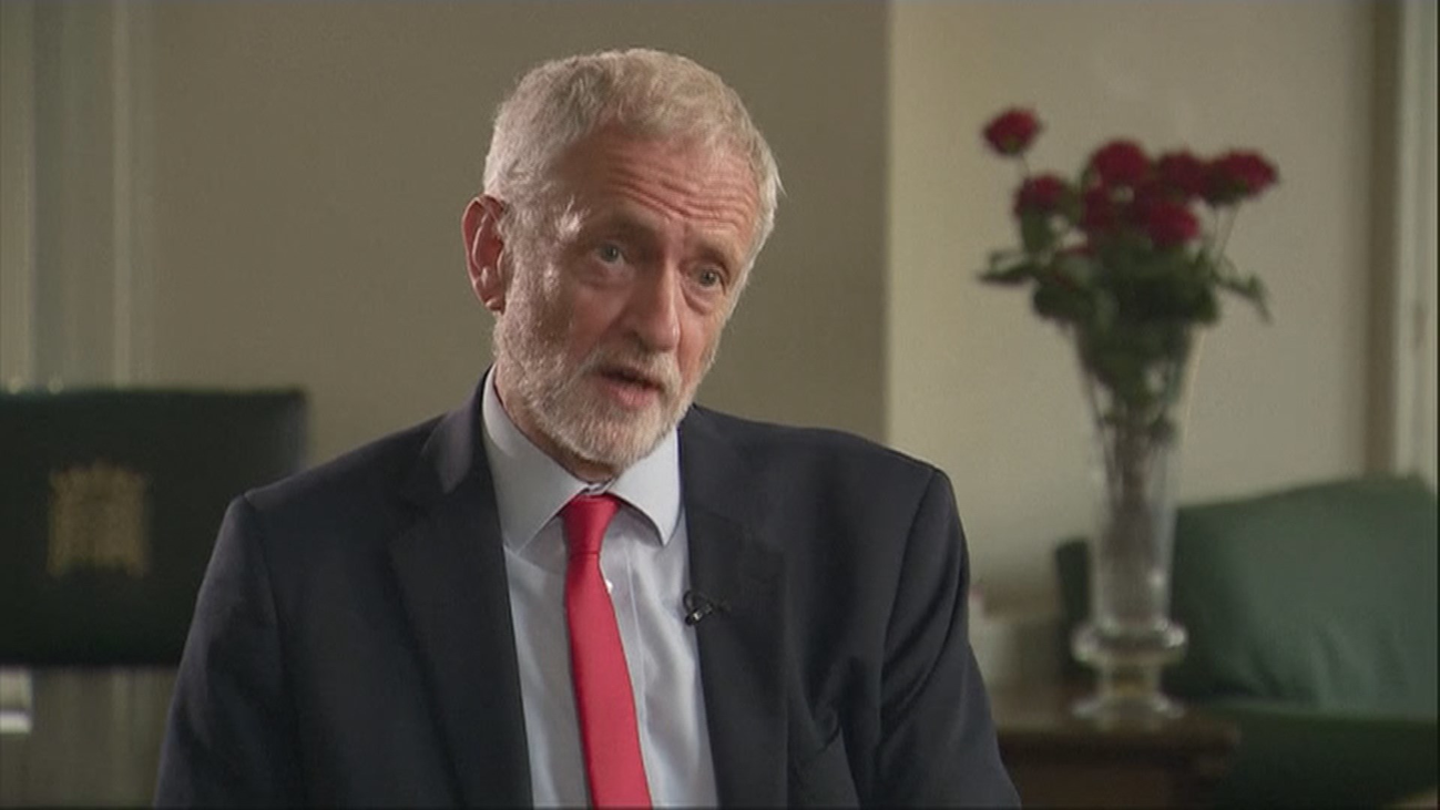 Corbyn pedirá otro referéndum del "brexit" y defenderá la permanencia