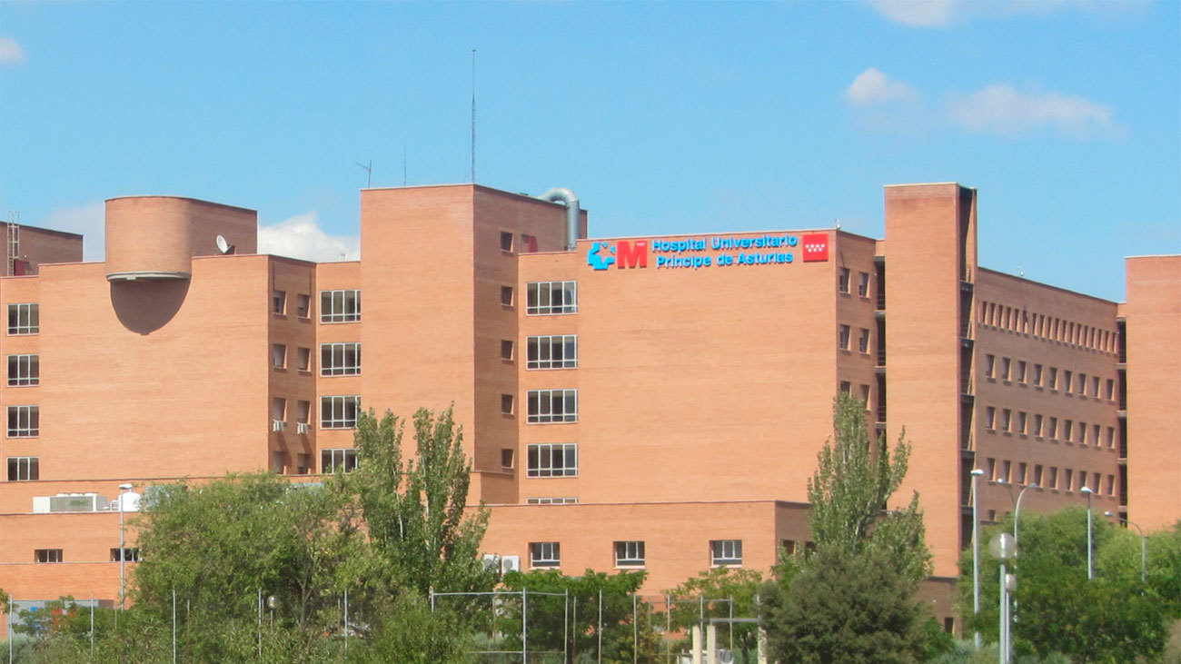 Denuncian al Hospital de Alcalá de Henares por el tratamiento a una paciente con enfermedad degenerativa