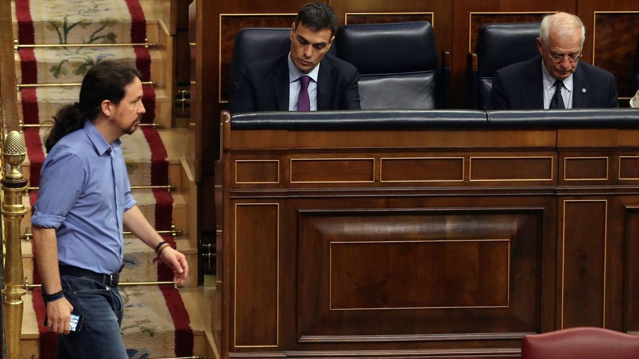 Un Gobierno del PSOE en solitario es la opción que más gusta a los españoles, según el CIS