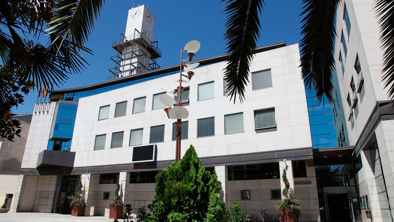 Imagen de la fachada principal del Ayuntamiento de Getafe