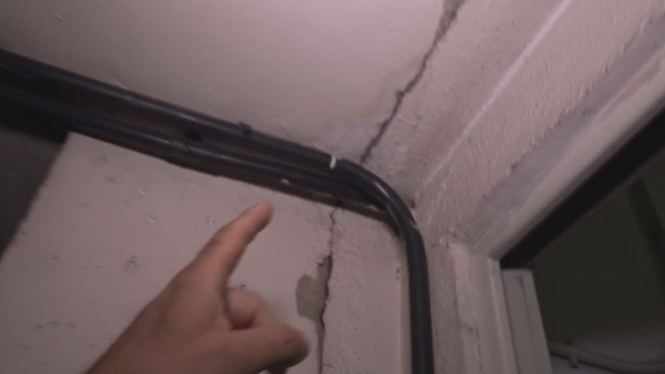 Rodeados de grietas en San Fernando de Henares