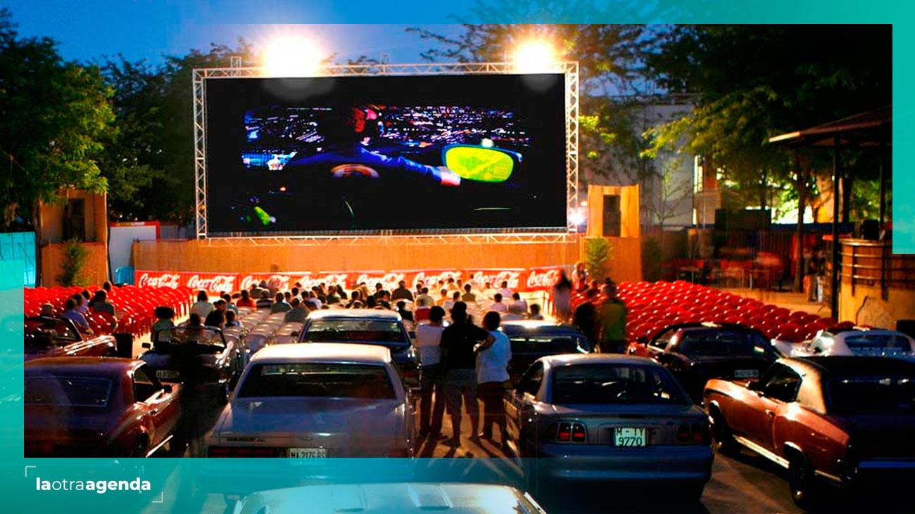 El cine de verano de La Bombilla cumple 35 años en plena forma