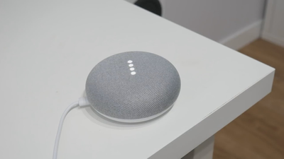 Google admite escuchar el 0,2% de las conversaciones con su asistente virtual