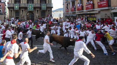 Tres corredores hospitalizados tras el séptimo encierro, el más rápido de San Fermín 2019