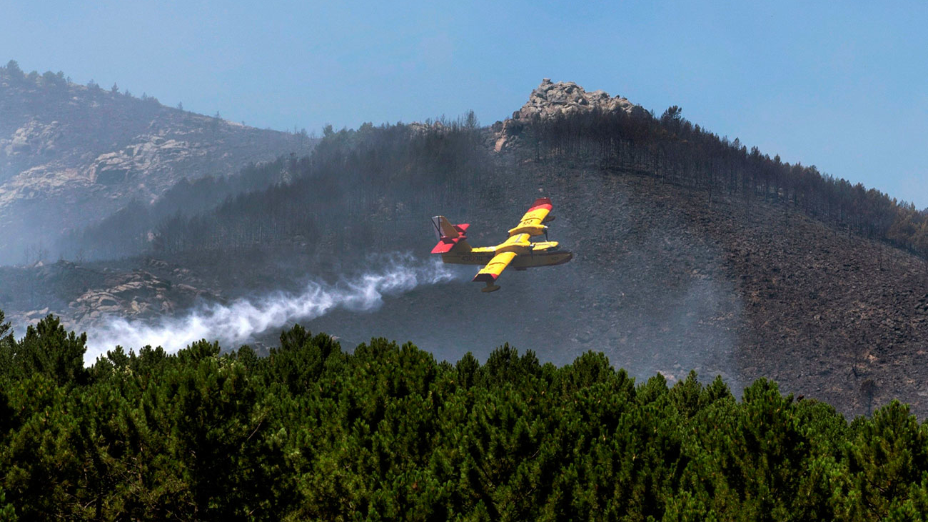 El fuego de Sotillo  alcanza la Reserva Natural del Valle de Iruelas