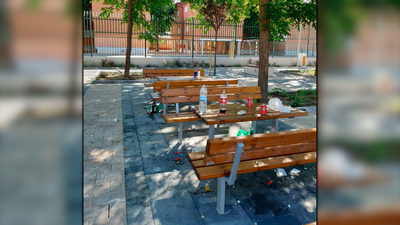 Vecinos de Alcalá de Henares protestan por vandalismo en un parque