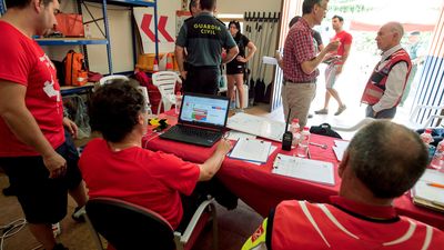 Localizadas en buen estado las tres espeleólogas  perdidas  en la cueva de Cantabria