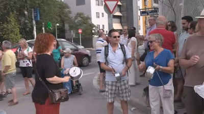Cacerolada por la instalación de  planta logística de Villaverde