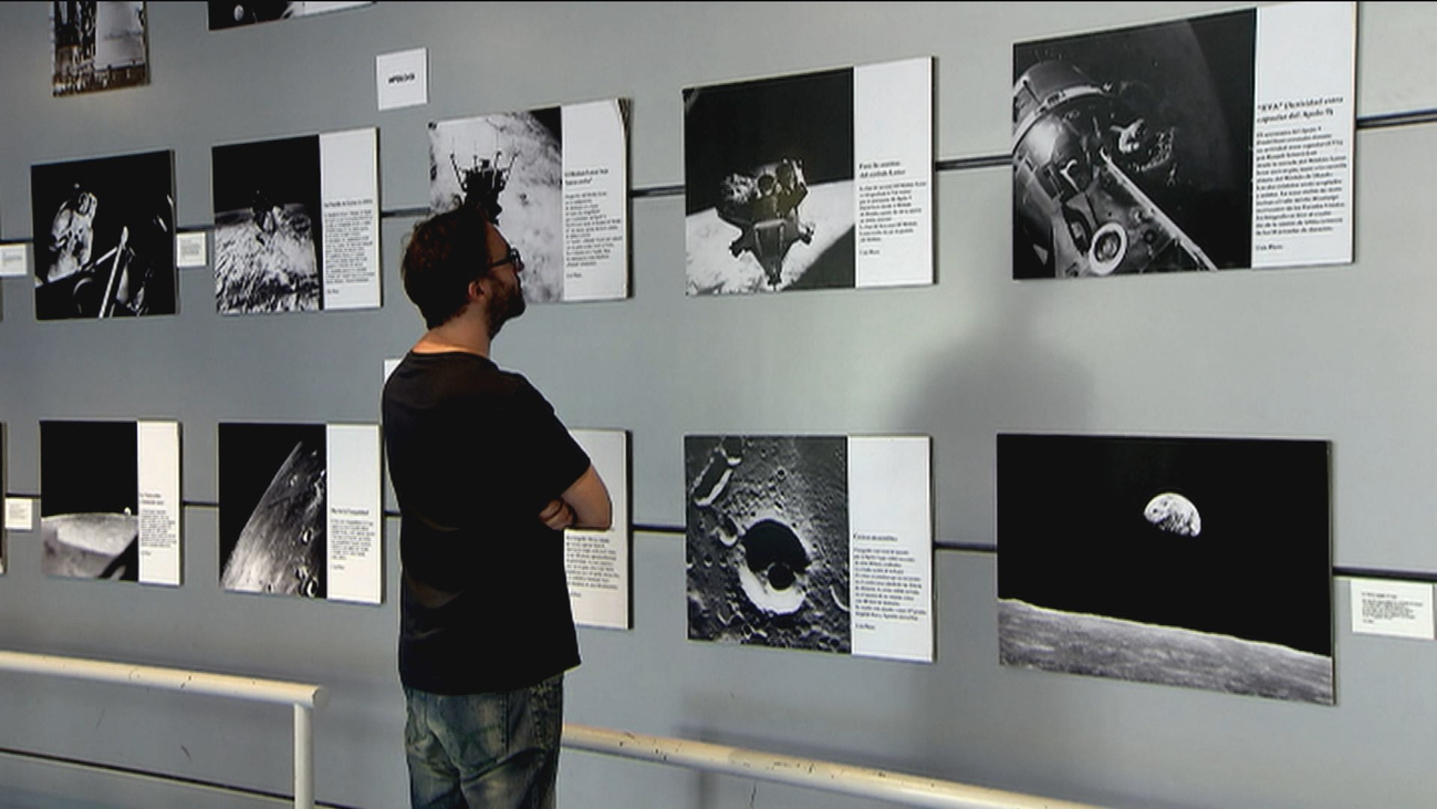 La llegada a la luna a través de 61 fotografías míticas