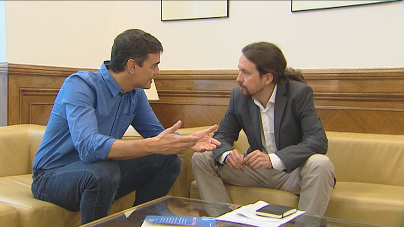 Iglesias renuncia a entrar en el Gobierno si Podemos elige a sus ministros