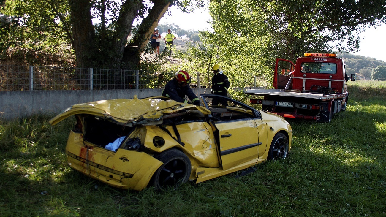 Tres muertos y tres heridos de gravedad tras un accidente de tráfico en Salamanca