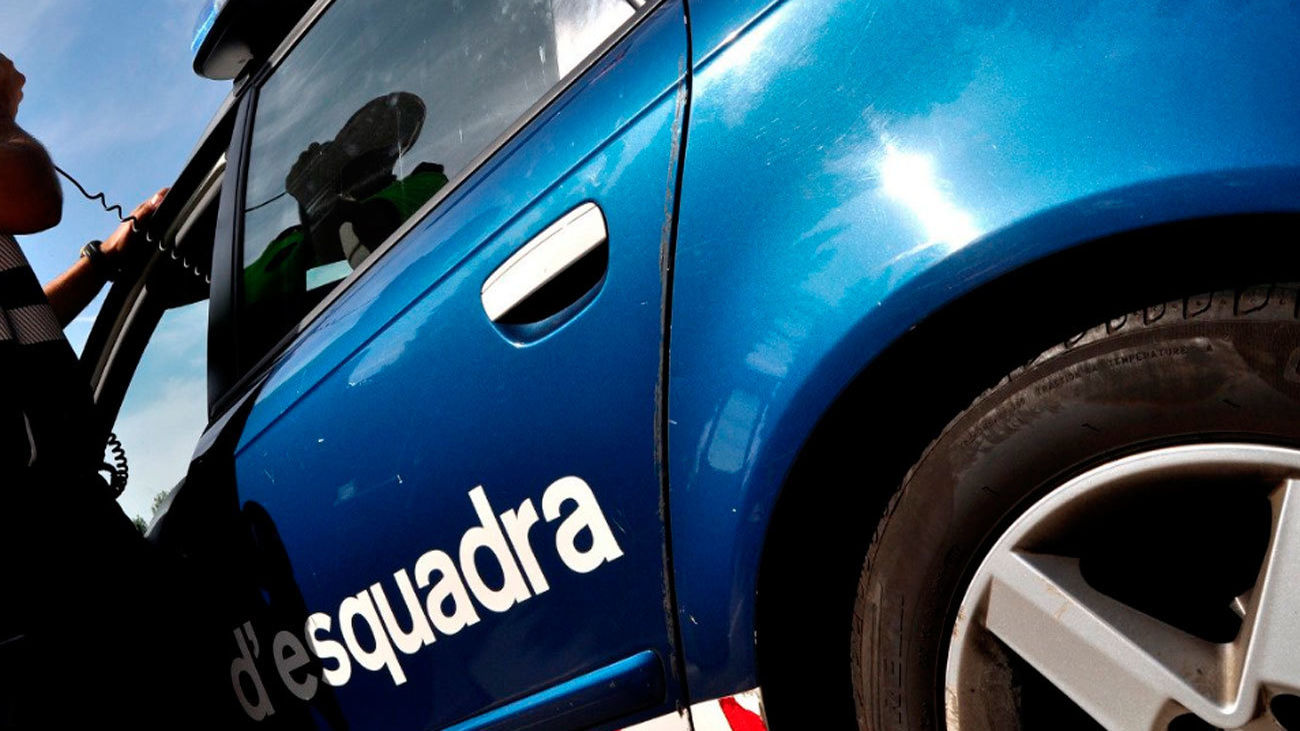 Liberan a una mujer retenida más de 20 días en un piso de Tortosa