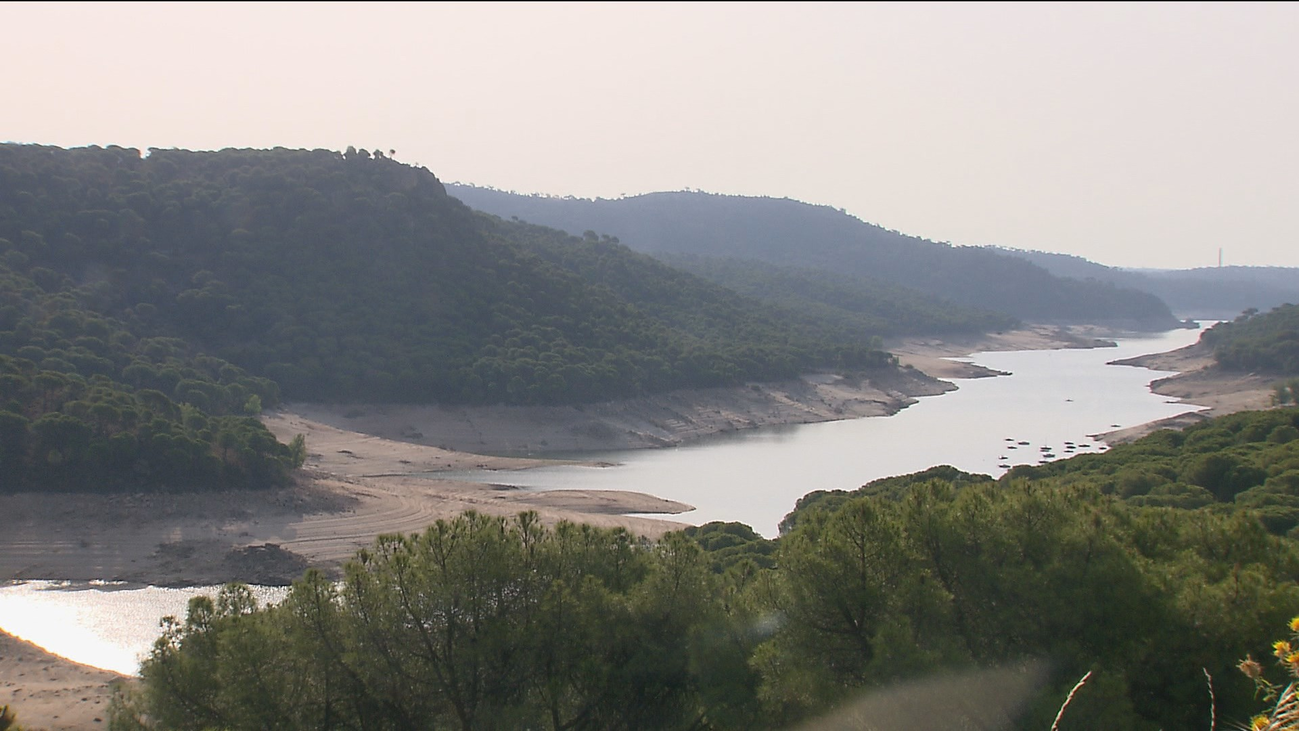 El pantano de San Juan se encuentra a un 31% de su capacidad