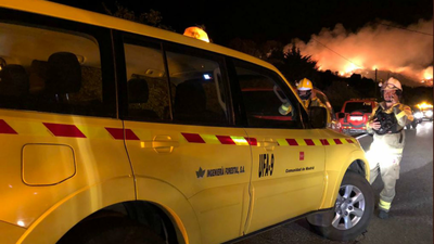 El incendio en El Berrueco permanece activo y se reabre la M-127