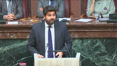 López Miras defiende los puntos de su acuerdo con Vox en Murcia