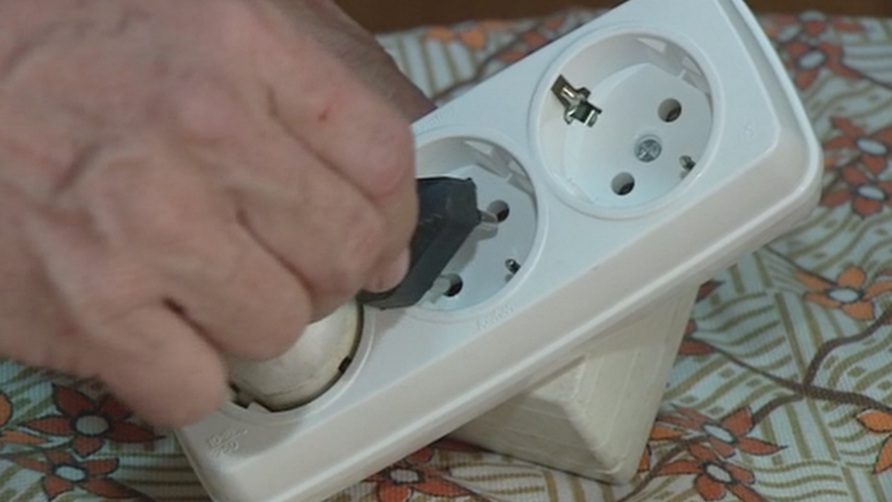 Estos son los aparatos que debemos apagar antes de viajar