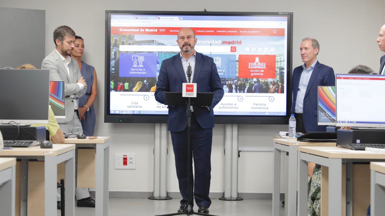 La Comunidad de Madrid lanza el pionero Bono Formación para desempleados