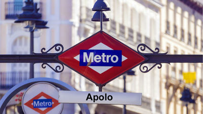 Recogen firmas para que una estación del metro se llame 'Apolo'