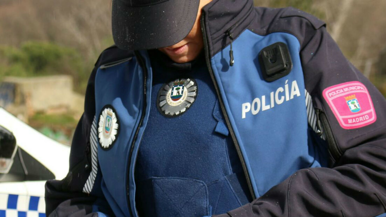 Un Policía Municipal de Madrid, de vacaciones en Santiago, detiene a dos ladrones