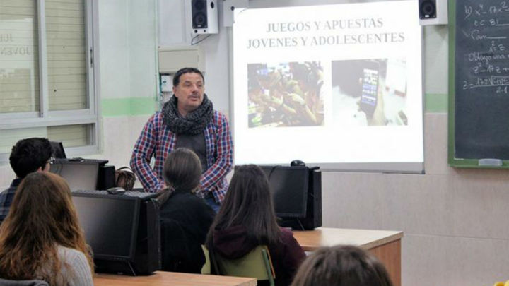 ‘Jugar y Apostar no es un juego’ / Ayuntamiento de Coslada