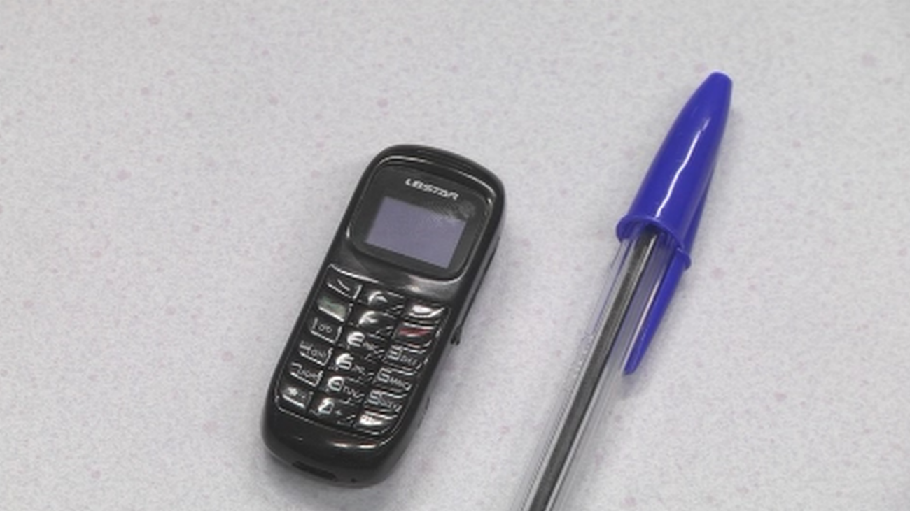 Así es el mini-móvil que tiene en alerta a los funcionarios de prisiones