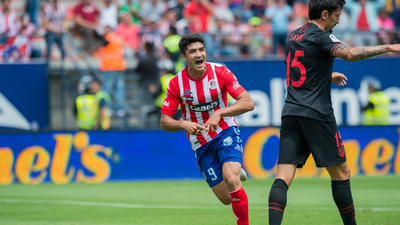 Gol de Nico Ibáñez, del Atlético de San Luis, al Atleti (1-0)