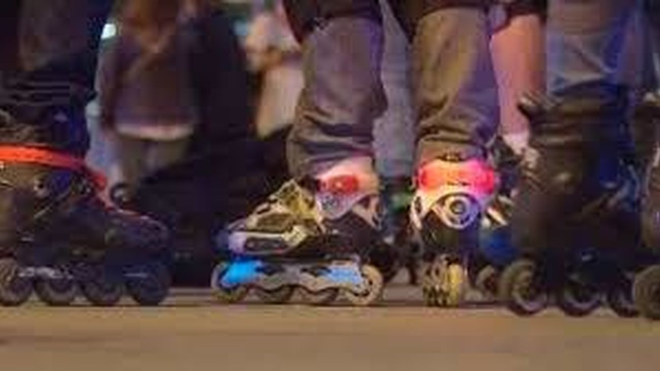 Paracuellos reabre un parque con una pista de patinaje de 500 metros cuadrados