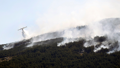 Sigue la lucha contra las llamas en el incendio de La Granja