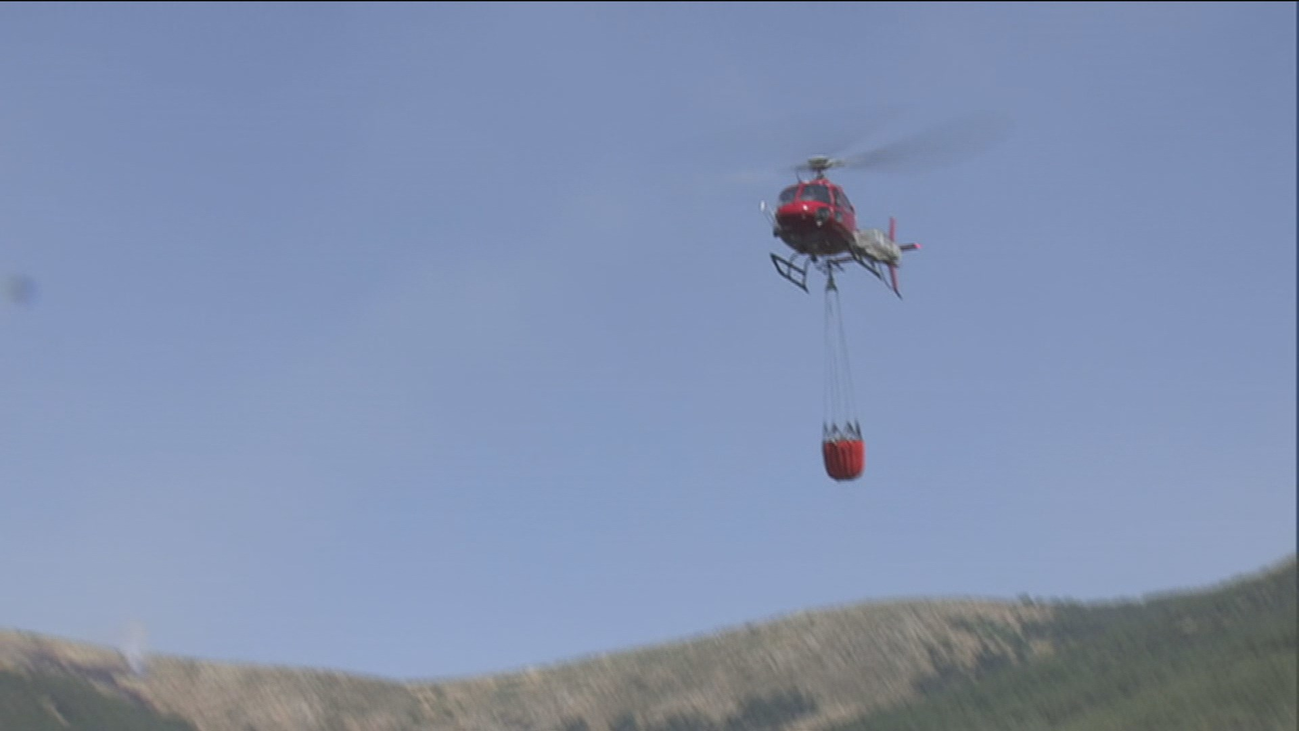 El fuego de Miraflores está estabilizado, pero no controlado