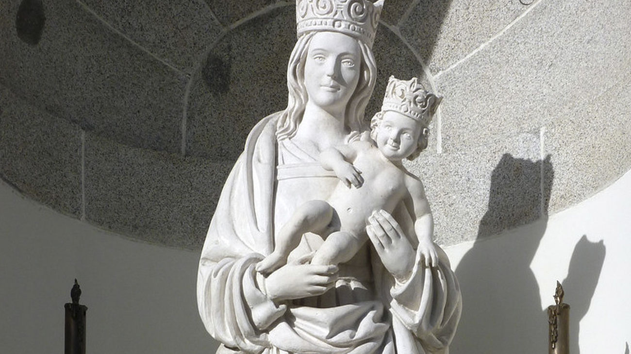 Virgen de la Almudena