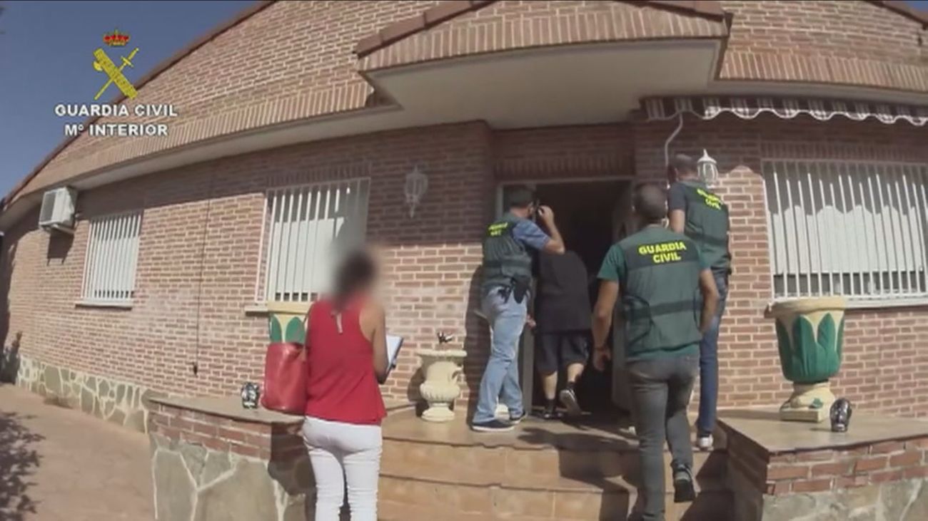 Detenida una pareja en Camarma de Esteruelas por estafar 637.000 euros vendiendo falsas viviendas