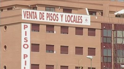 La firma de hipotecas sobre vivienda en Madrid se desploma