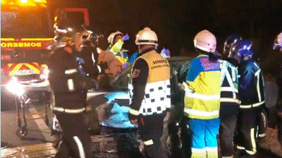 Dos heridos al chocar dos vehículos frontalmente en la M-601 en Collado Mediano