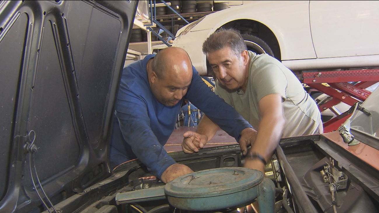 Los jubilados de Fuenlabrada  ayudan a los jóvenes a poner en marcha su negocio
