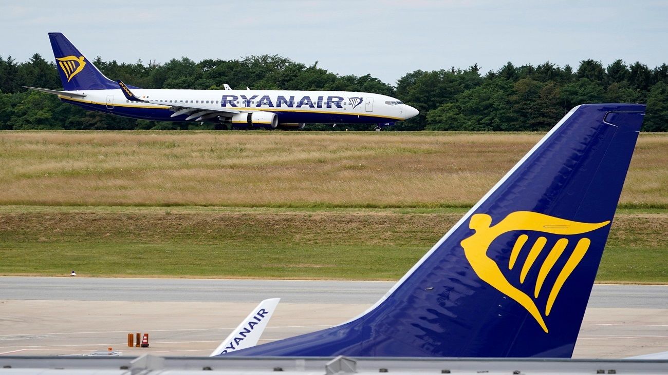Dos aviones de Ryanair