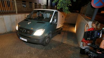 Prisión para 3  de los detenidos por la presunta agresión sexual en Benidorm y 2 quedan en libertad