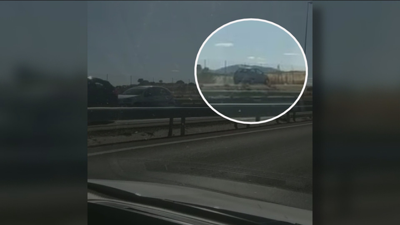 Un conductor invade el carril-bici de Colmenar para huir de la Guardia Civil