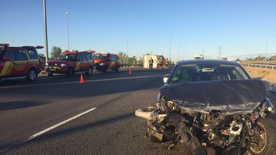 En estado crítico un hombre tras chocar un camión y dos vehículos en la M-50