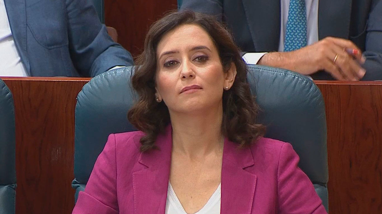 La Asamblea acoge el Pleno que aupará a Ayuso como presidenta