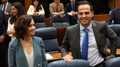 Aguado tiene un sueldo ligeramente superior al de Ayuso, con casi 2.000 euros más al año