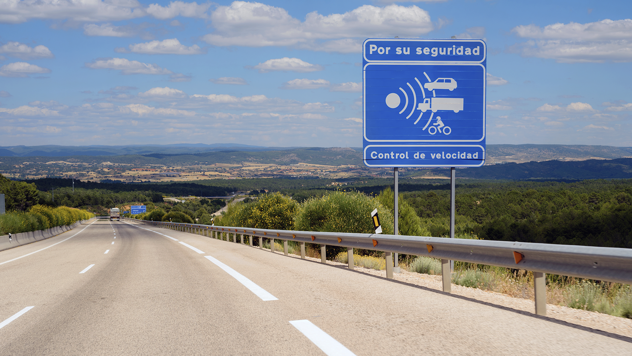 El RACE pide precaución para este concurrido puente de agosto en las carreteras