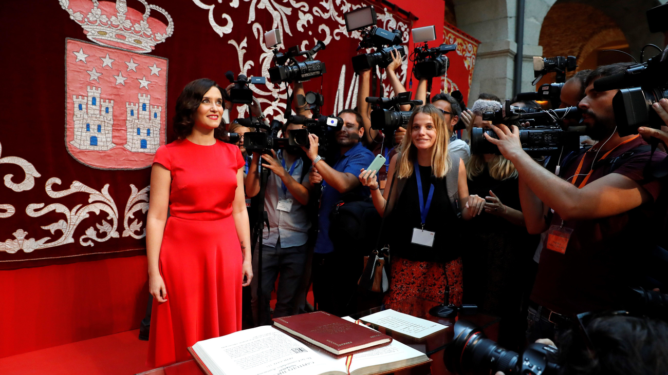Madrid estrena presidenta en el primer gobierno de coalición