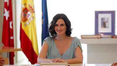 Ayuso: "La rebaja fiscal no mermará recursos porque hay más cotizantes que nunca"