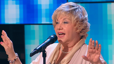 Karina regresa a la música con un nuevo disco